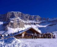 Мадонна ди Кампильо. Ресторнаы