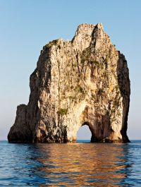 Скалы Фаральони